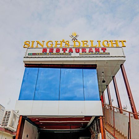 Hotel O Home Singhs Delight Benares Buitenkant foto