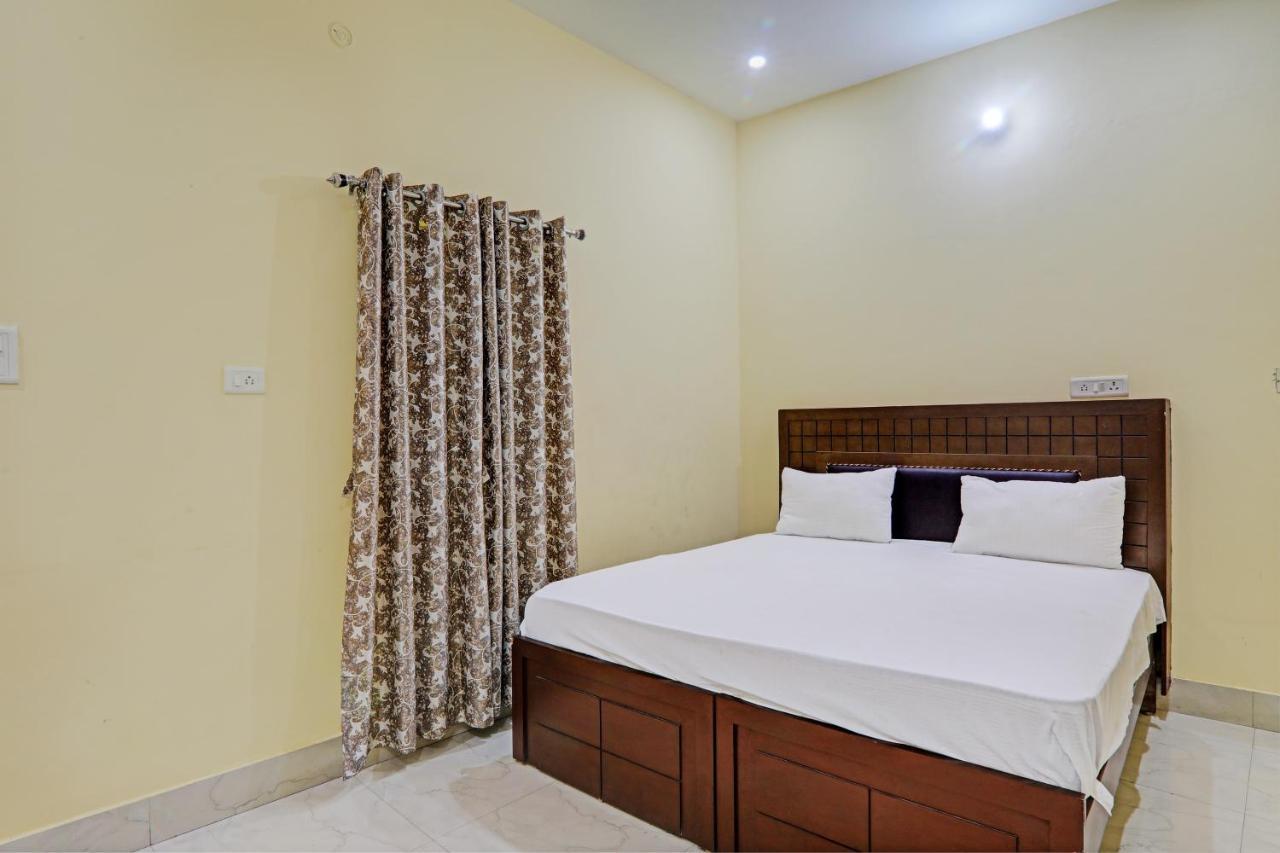 Hotel O Home Singhs Delight Benares Buitenkant foto
