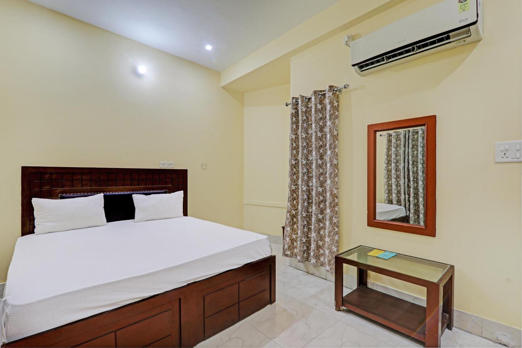 Hotel O Home Singhs Delight Benares Buitenkant foto